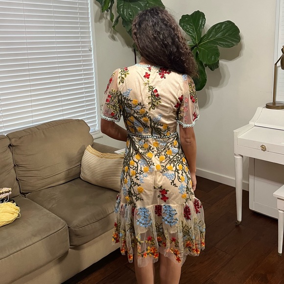 nordstrom embroidered dress - Picture 3 of 4